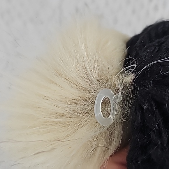 CHANEL WORN 1X embroidered knit rabbit fur pom pom  foldover winter beanie - Picture 3 of 8